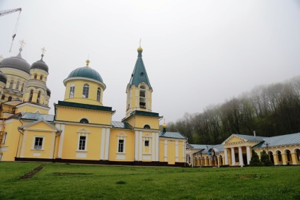 Монастир кепріяна - монастир хинку - монастир Верзерешть - село долна