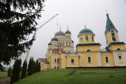 Монастир кепріяна - монастир хинку - монастир Верзерешть - село долна