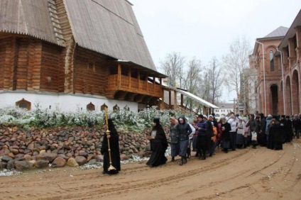 Mănăstirea Nicolae Solobin descrierea eparhiei de la Yaroslavl, istorie