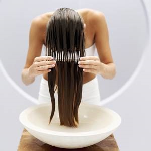 Потужні засоби для стоншених волосся в жінок, які дійсно працюють