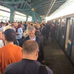 Москва, новини, збій в русі поїздів стався на жовтій гілці метро