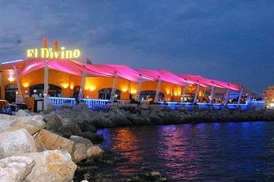 Viata de noapte si cluburile de noapte din cele mai populare 7 discoteci din Ibiza