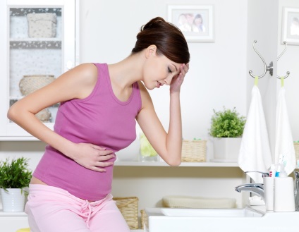 Непритомність при вагітності втрата свідомості, чому вагітні падають, переднепритомний стан на