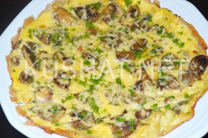 Omelet cu ciuperci și brânză