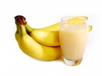 Beneficiile bananelor și a sucului de banane