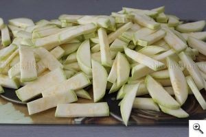 Növényi pörkölt burgonya és a cukkini (cukkini) Növényi pörkölt burgonya és cukkini