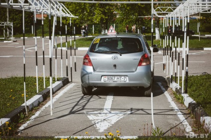 Sa mutat de la scaunul cu rotile la masina - si tu esti deja un conducator »