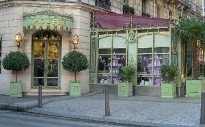 Prima colecție de produse cosmetice les merveilleuses din cofetaria franceză ladurée!