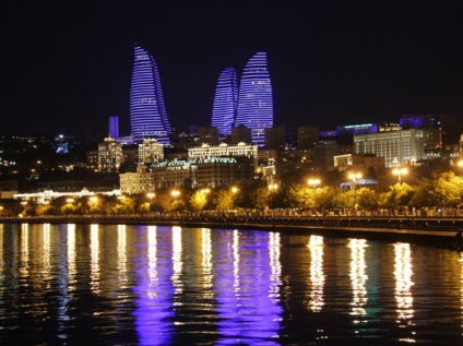 Flame Towers láng tornyok, Baku, Azerbajdzsán leírás, fényképek, amely a térképen,