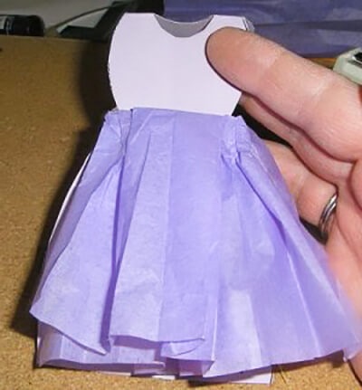 O rochie dintr-o hârtie - meșteșuguri cu copii, detkikspodelki