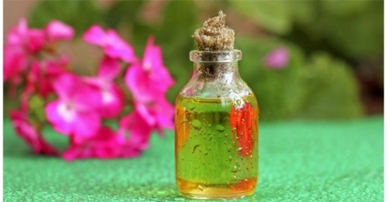 Proprietăți utile ale uleiului esențial de geranium