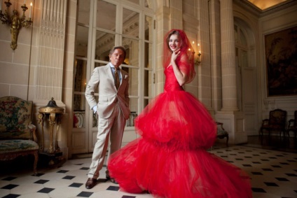 Az utolsó császár haute couture Valentino Garavani sikertörténet - hölgy hölgy