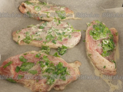 Рецепт запекти стейк зі свинини в духовці