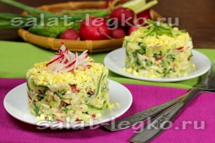 Salată de file de pui și legume proaspete