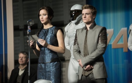 A legszebb ruhák a „The Hunger Games», címlapjáról mosolygott ránk