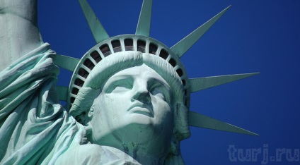 Сша, нью-йорк острів свободи - в гостях у леді liberty