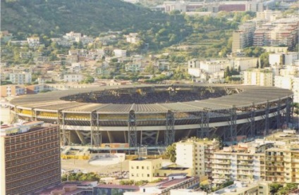 Stadion, site-ul fanilor din Napoli