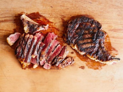 Ribeye steak, pácolt fokhagyma, chili és oregano recept fotó, grand chef