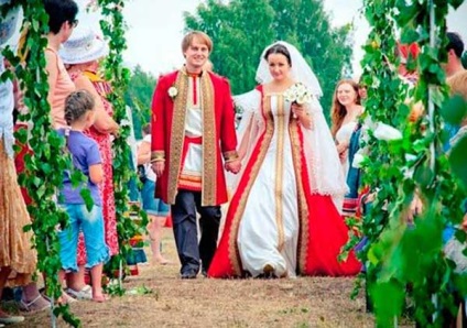 Esküvő orosz népi stílusban