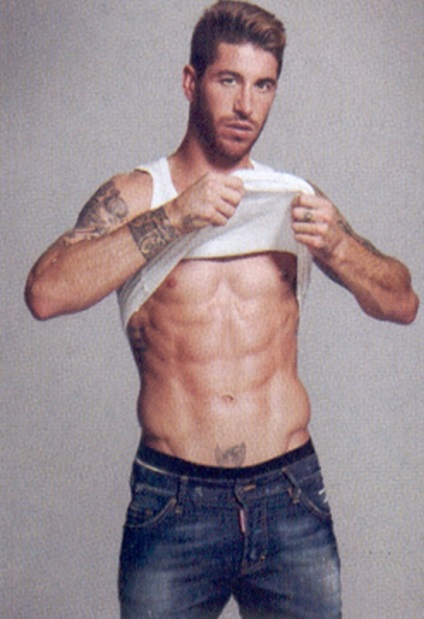 Tattoo Sergio Ramos inseamna tatuaj, fotografie