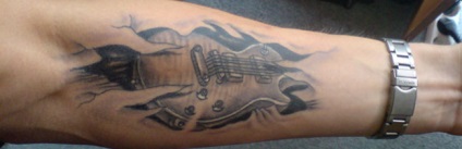 Tattoo cu chitara