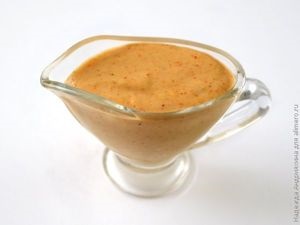 Tahini Tahini - tészta és mártással (beillesztés) Tahini Tahini - tészta és a szósz