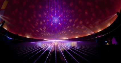 Top 10 cele mai mari spectacole cu laser
