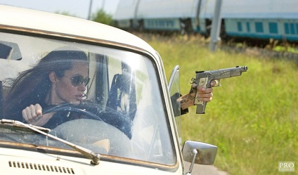 Autovehicule de top pe care Angelina Jolie a condus în filme