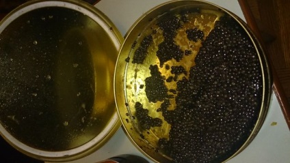 Ai încercat caviar negru ce are gustul