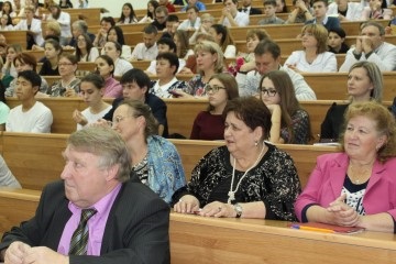 Високі нагороди партійцям