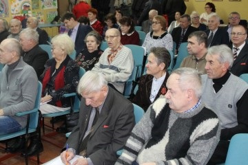 Високі нагороди партійцям