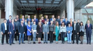 Nagy díjat párttagok (szolgáltatások a párt „) Nagy díjat párttagok