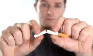 Rău de la țigările electronice la sănătatea celorlalți