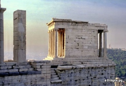 Templul nicki apteros - atracțiile din Grecia