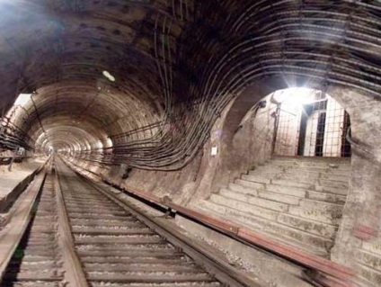 Centre de metrou abandonate din Moscova