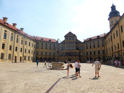 Castle nesvizh, belarus descriere, fotografie, unde este pe hartă, cum se obține