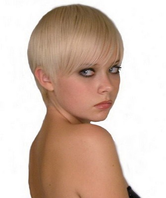 Жіноча стрижка каприз фото зачіски на середні і короткі волосся