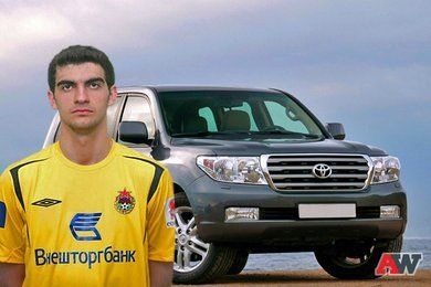 Autovehicule, pe care rulează jucători ruși de fotbal (10 fotografii text) - trinitate