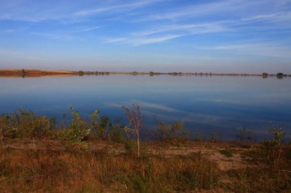 Rezervorul Dmitrov (Orenburg) - pescuitul și odihna în orice moment al anului