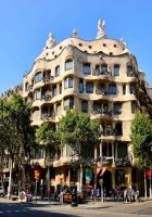 Casa este frumoasă în Barcelona, ​​locația pe hartă cum să ajungi acolo