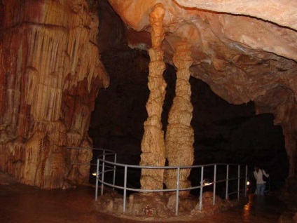 Екскурсії в печери Чатир-Дагу в криму