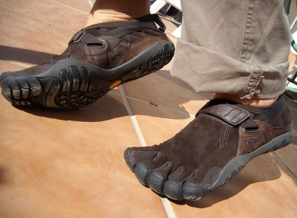 Файв фінгерс (five fingers) кросівки - особливості спортивного взуття, модельний ряд, поради по
