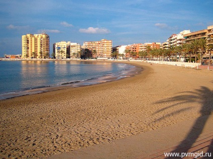 Torrevieja pe Costa Blanca, în Spania