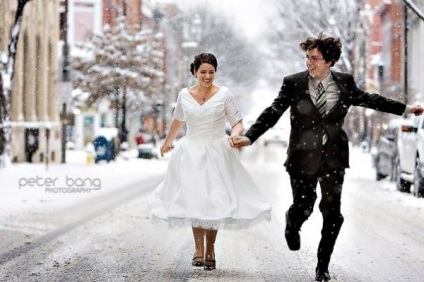 Ötletek téli esküvői fotózások, hogy jöjjön fel érdekes