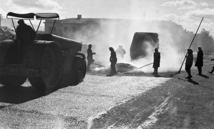 Cum să pui asfalt în anii 20 - 60 ai secolului trecut (16 fotografii) - trinitate