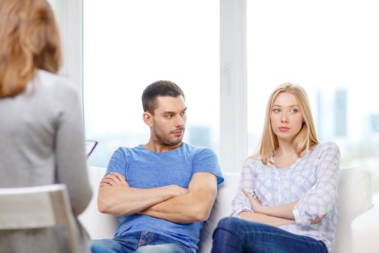 Cum să supraviețuiești trădării sfatului unui psiholog de soț