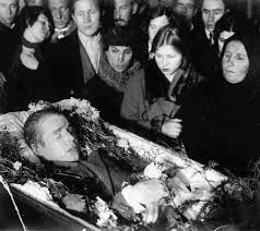 Cum a murit Serghei Esenin