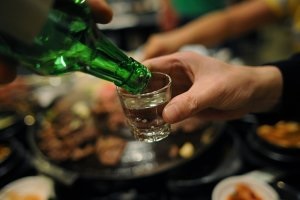 Cum să oprești consumul de alcool în locurile publice