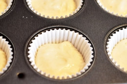 Як зробити кекси з рідкою начинкою кулінарні рецепти
