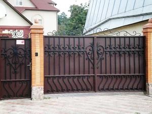Як вибрати гарні ворота і хвіртки для приватного будинку фото і огляд матеріалів